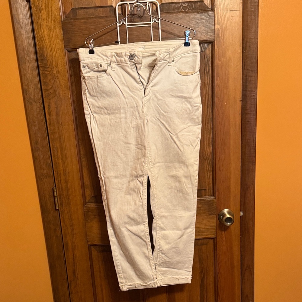 White Lauren Conrad Capri Jeans